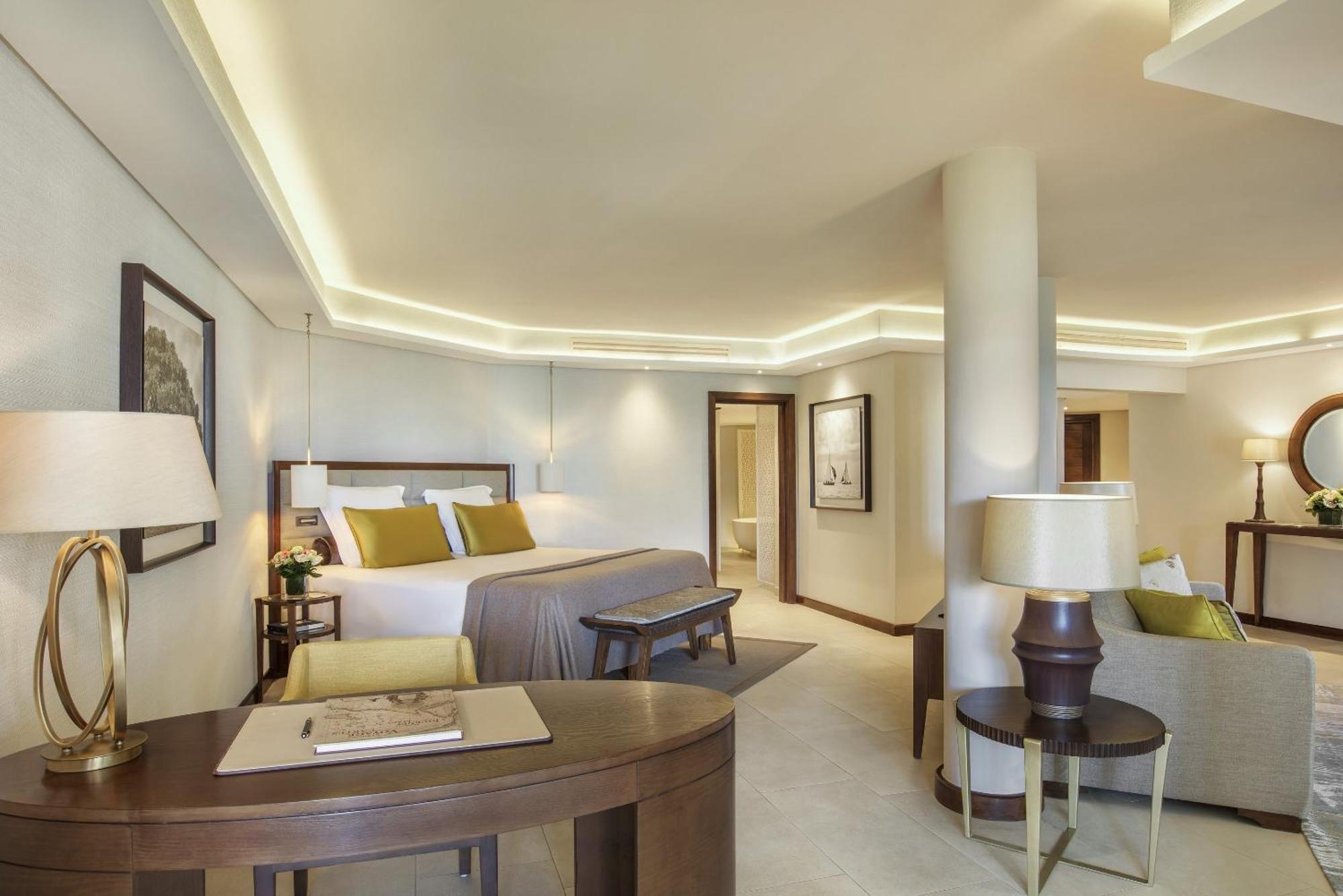 Royal Palm Beachcomber Luxury Rezort 5*