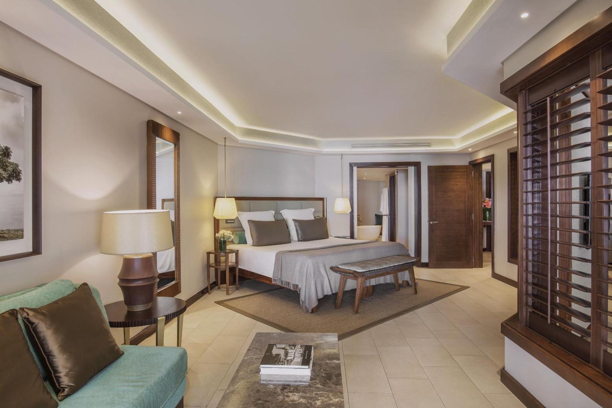 Royal Palm Beachcomber Luxury Station touristique Grand Baie