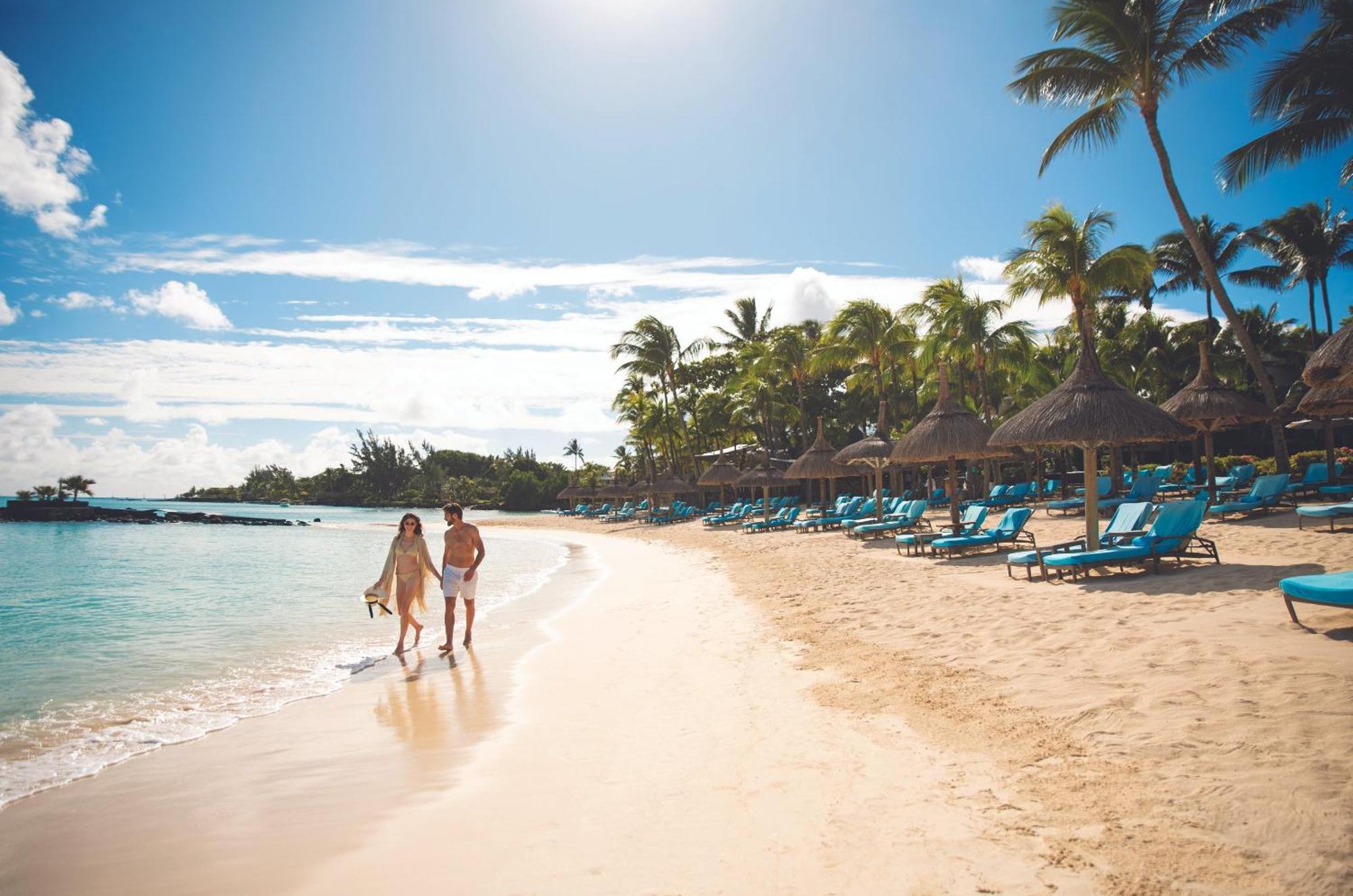 Resort Royal Palm Beachcomber Luxury 5*